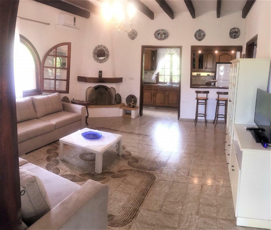 Katerina'S Holiday Home Криопиги Экстерьер фото